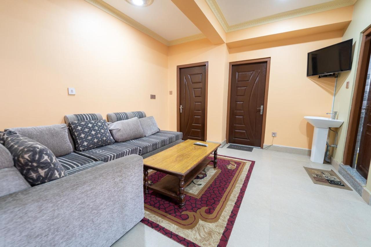Shine Homestay Famille Francophone - Shine Home And Apartment Káthmándú Exteriér fotografie