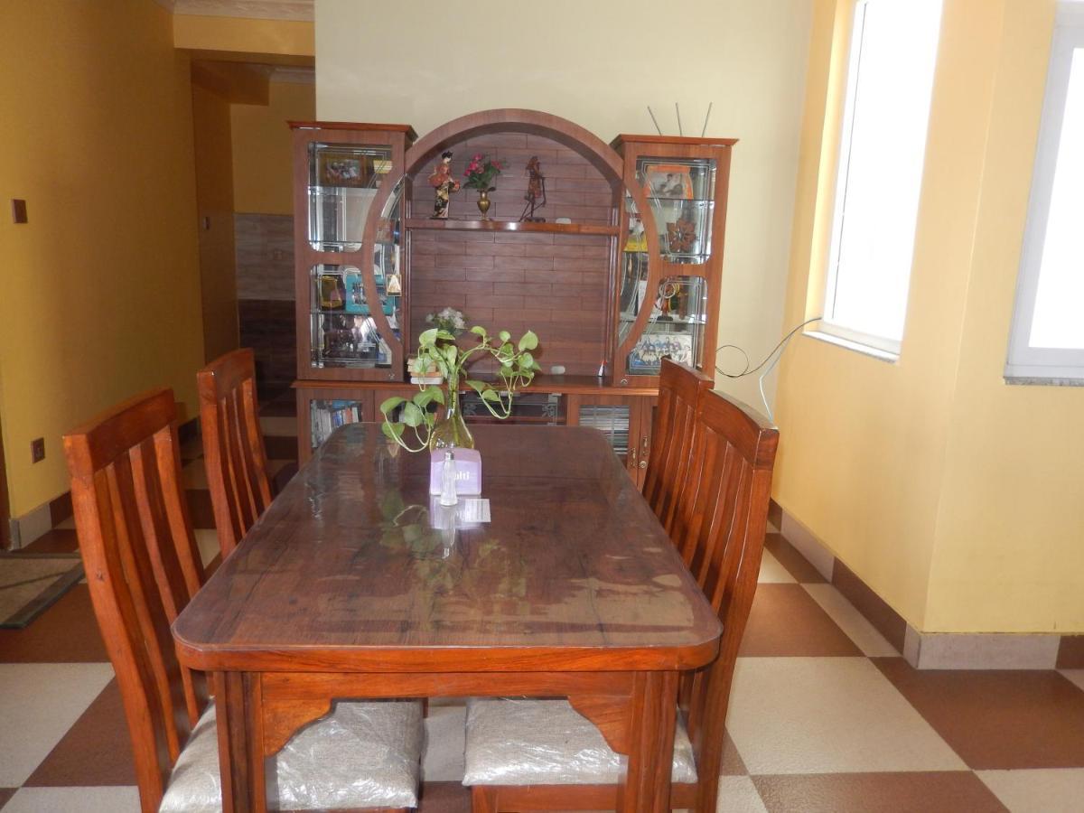Shine Homestay Famille Francophone - Shine Home And Apartment Káthmándú Exteriér fotografie