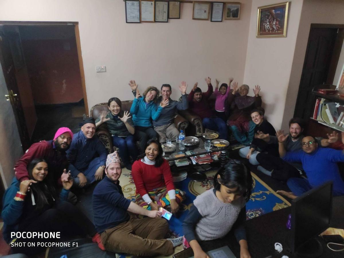 Shine Homestay Famille Francophone - Shine Home And Apartment Káthmándú Exteriér fotografie